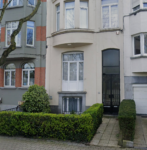 Consultation à Forest